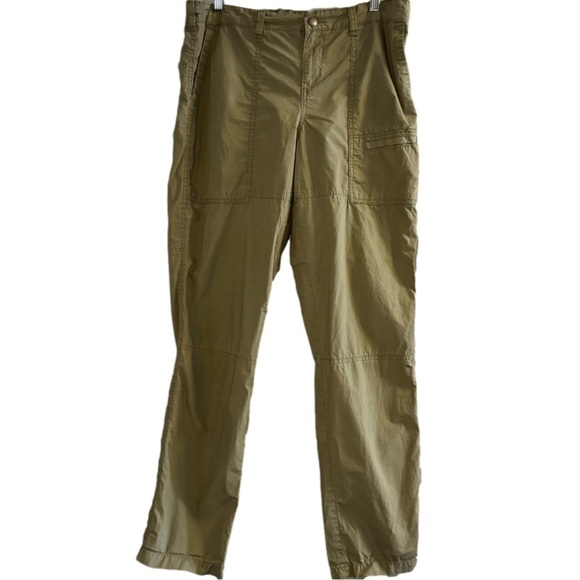 Joe Fresh Pants - Joe Fresh Green Cargo Pants Size 10